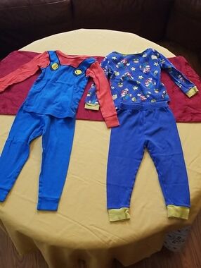 Two Nintendo Super Mario Red and Blue Pajama Sets - Size 4T
